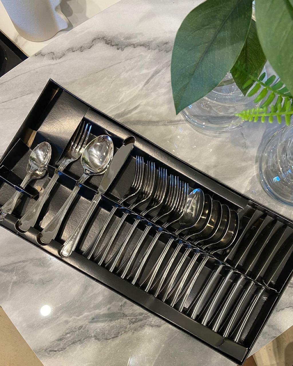 VAJILLA CAROL JGO. DE CUBIERTOS DE 24 PZAS DE ACERO INOX